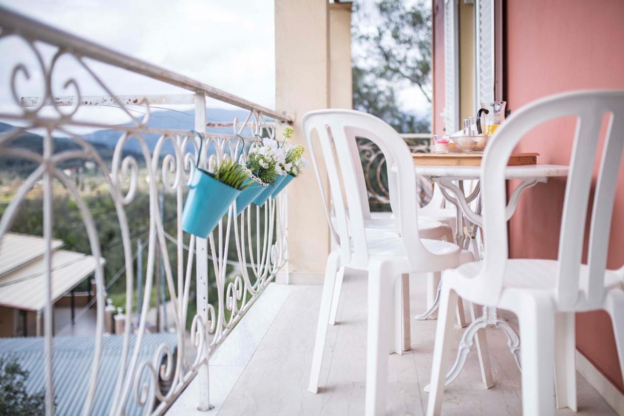 Villa Victoria Corfu Agios Matthaios  Exterior photo